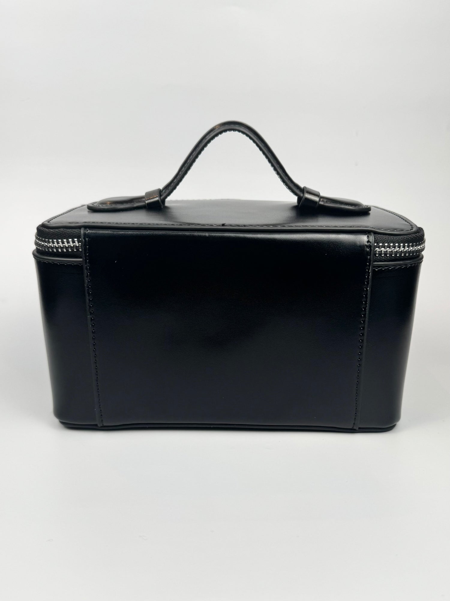 The Vanity Case