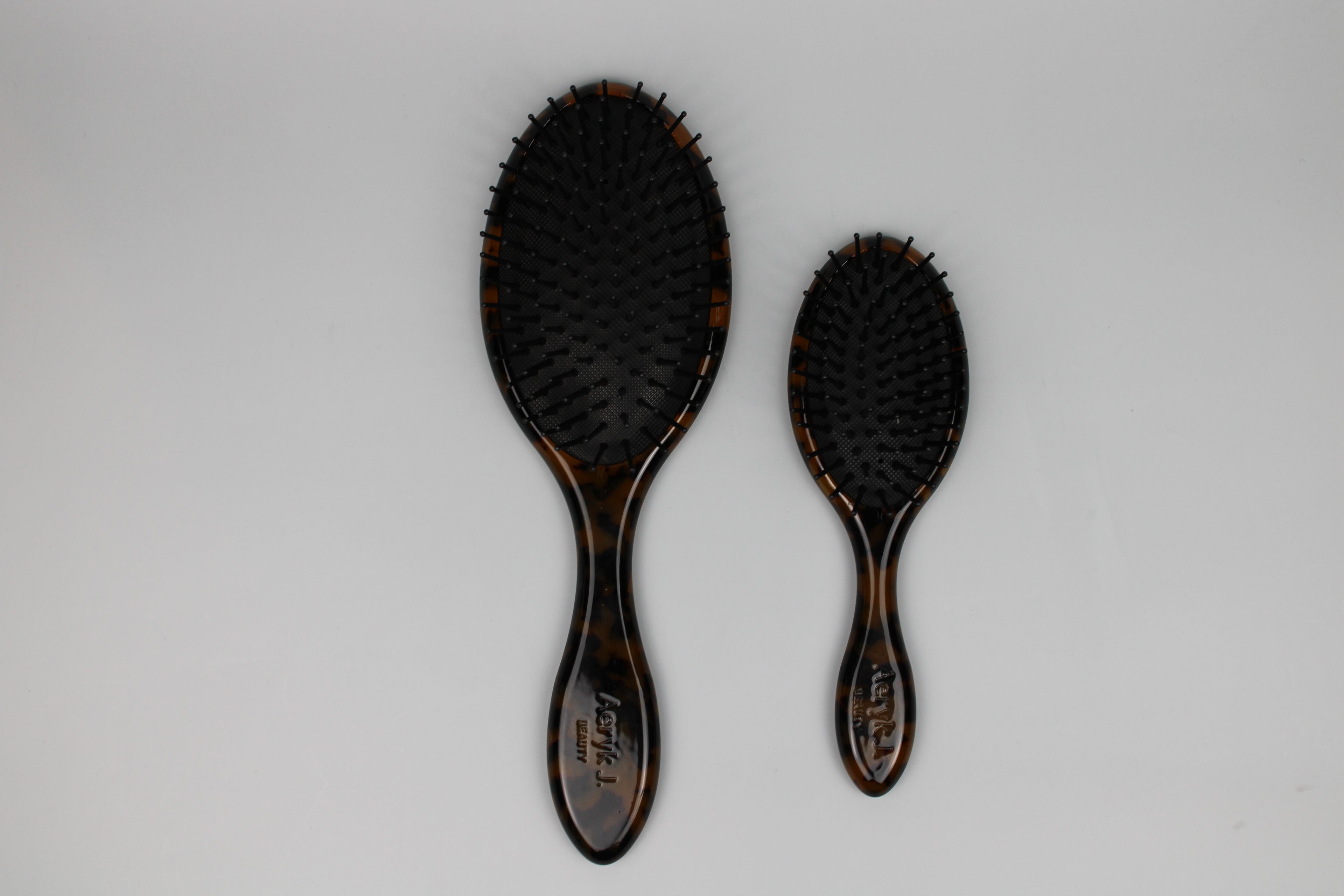 Detangling Hair Brush (Petite)
