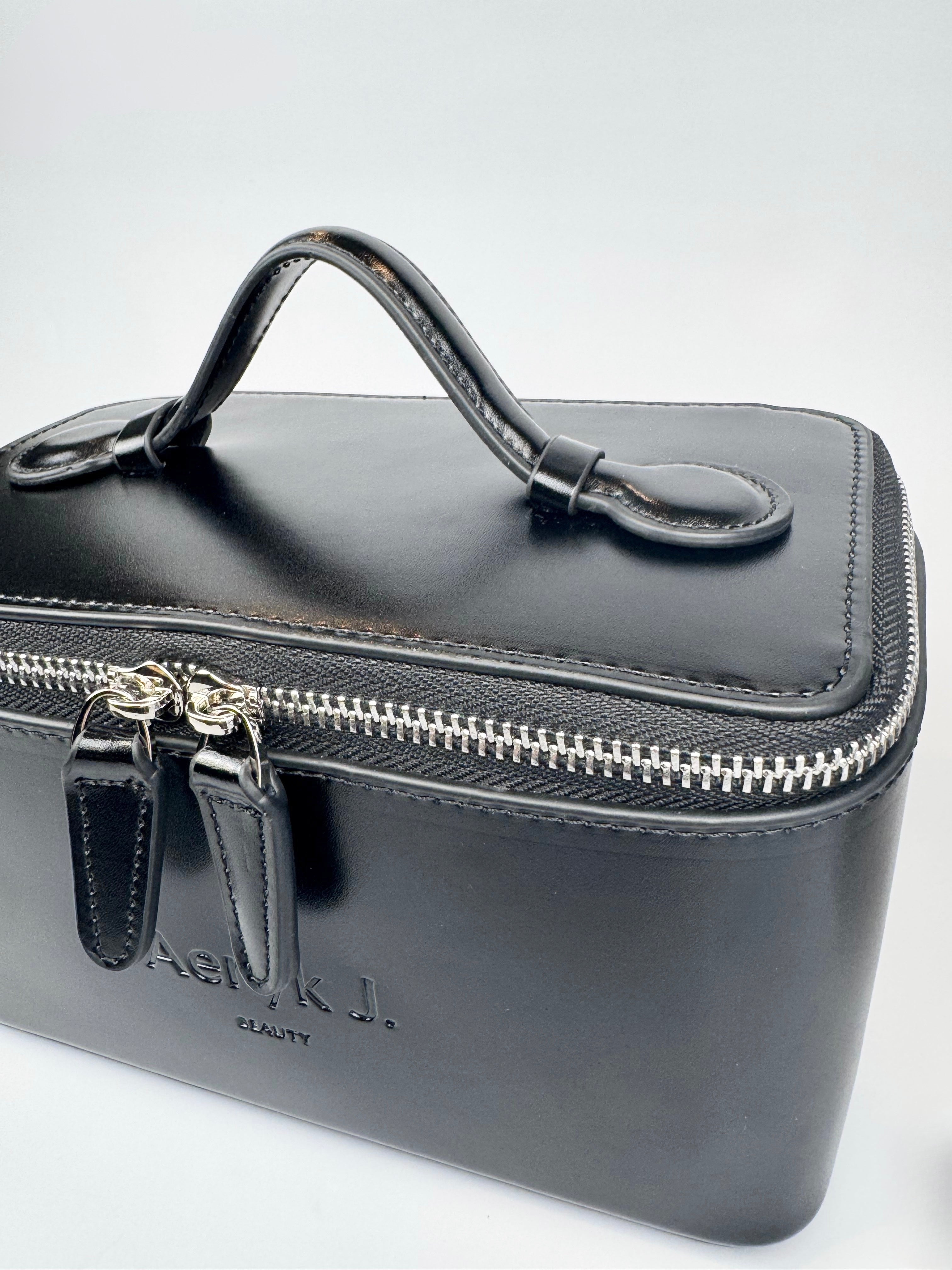The Vanity Case